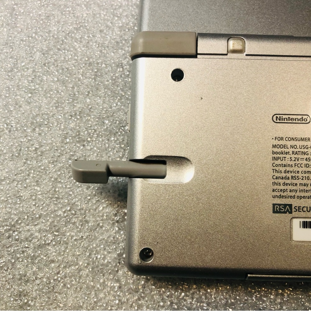 Nintendo DS Lite Silver Stylus,Charger,5 Games, Slot Cover Works And Tested EUC - Picture 4 of 8